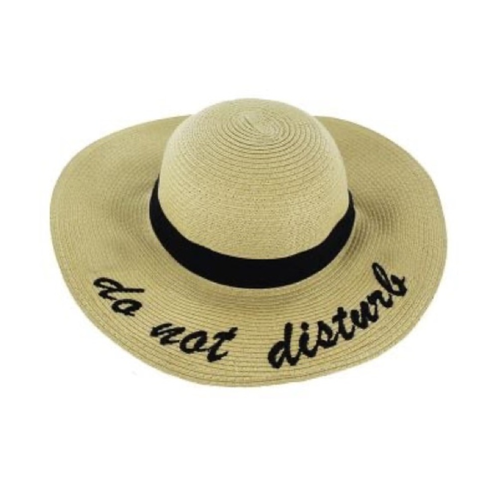 🌟Host Pick🌟NWT KENDALL & JAMES
Expression Hat
Do Not Disturb